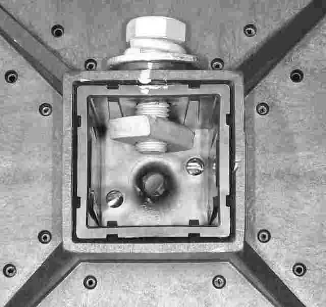 Dachmontagefuß 314x314 mm 340 kg/Fuß, 1 Stück